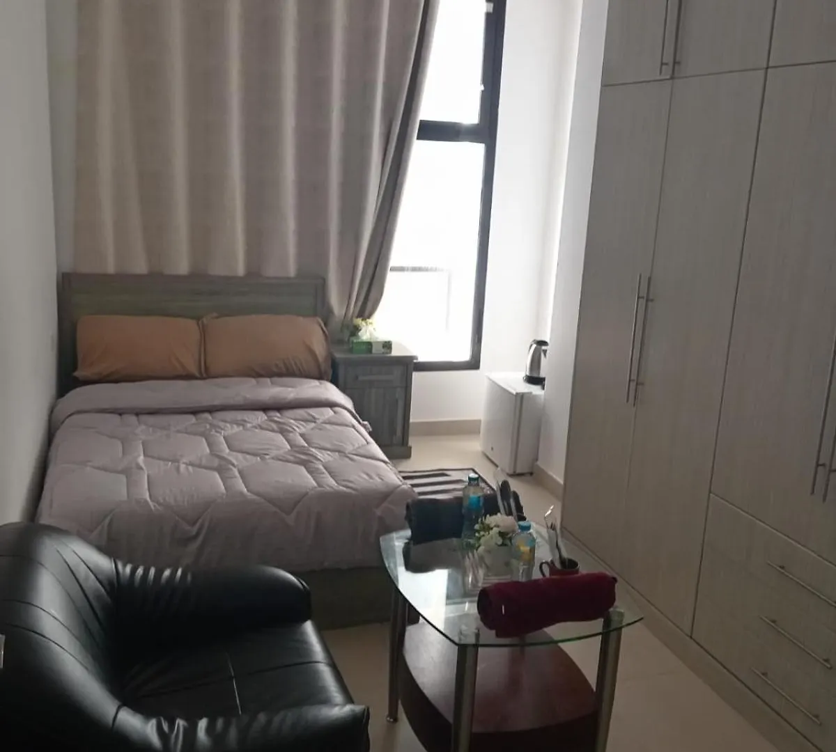 旅馆 Elegant Stay Abu Dhabi City 阿拉伯联合酋长国